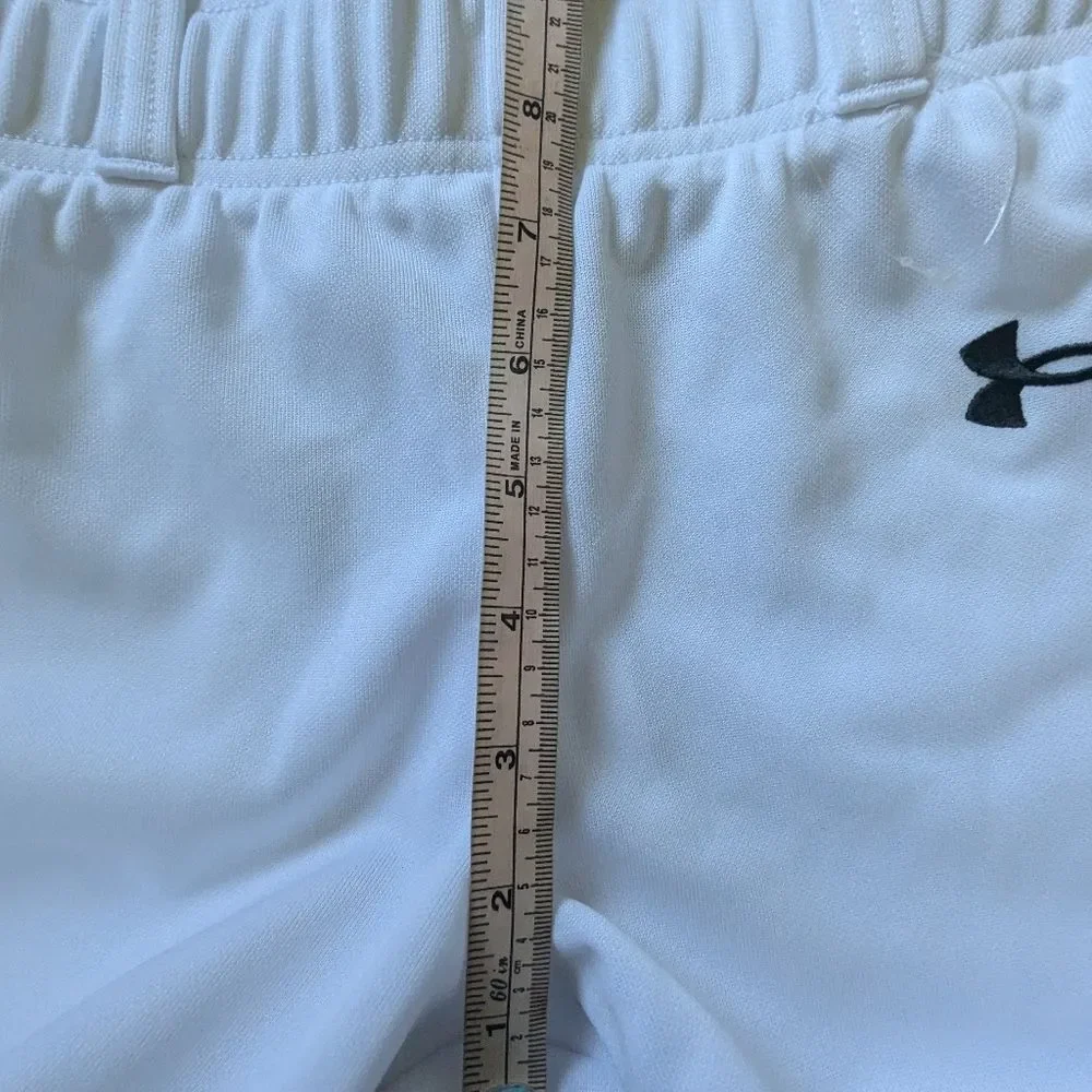 Under Armour Boys White Jogger Pants Youth Medium 10-12 Elastic Waist Logo Athle